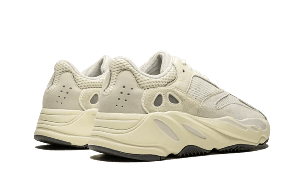 Adidas Yeezy 700 Analog - Chic TreadAdidas Yeezy 700 Analog