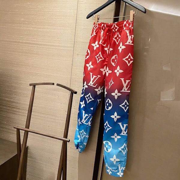 Louis Vuitton Pants - CHIC TREAD