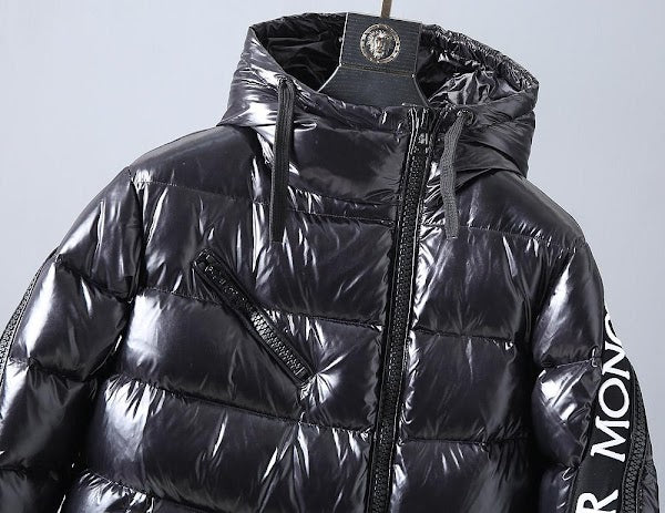 Moncler Jacket - CHIC TREAD