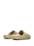 YEEZY - SLIDES - CHIC TREAD