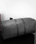 LOUIS VUITTON -TRAVEL BAG - CHIC TREAD